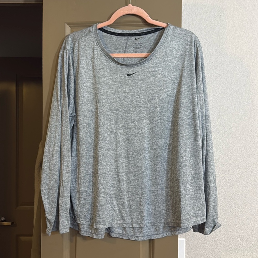 Nike Dry-Fit Long Sleeve